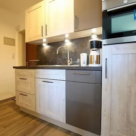 Haus Nautica - 415 Apartment